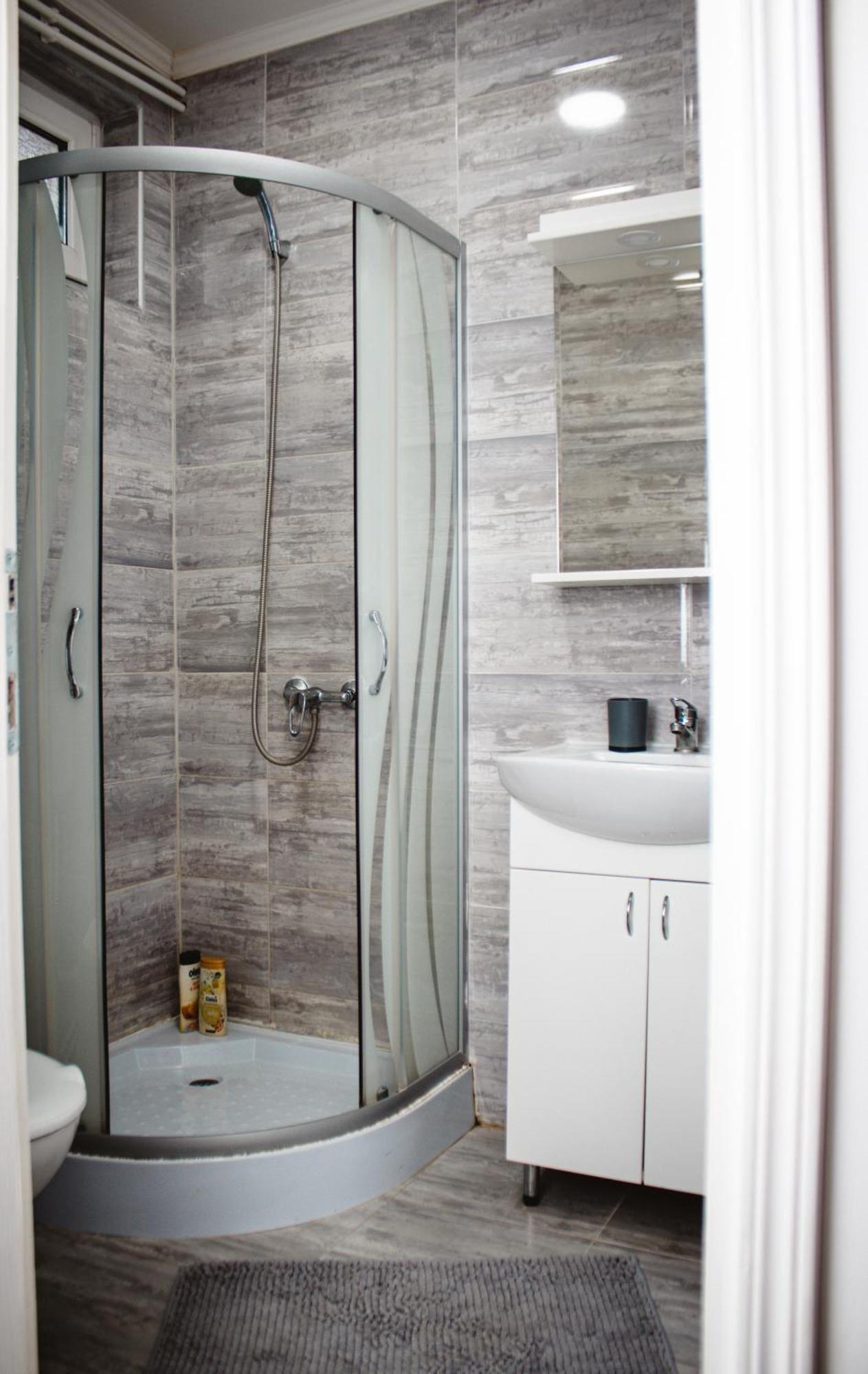 S. A. L. 2 Apartment Zrenjanin Bagian luar foto